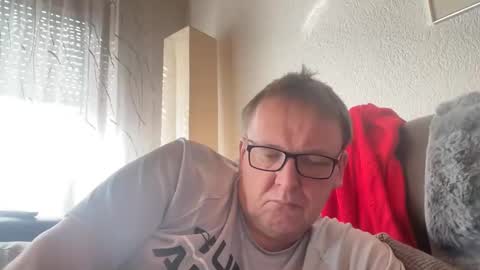 Tom online show from March 2025 10:02:01 AM