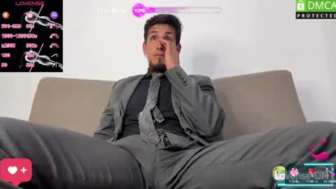Snapshot of tom_blunt96 chatting on July 2026 08:31:02 AM TOM online show from July 2026 08:31:02 AM