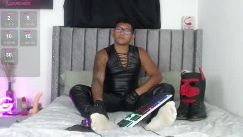 Tom online show from January 2025 01:23:01 AM