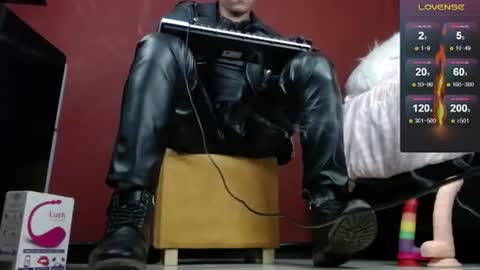 Tom online show from February 2025 01:44:02 AM