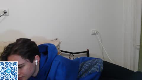 Tom online show from December 2024 11:42:02 PM