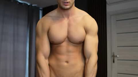 Tom online show from October 2025 06:21:02 AM