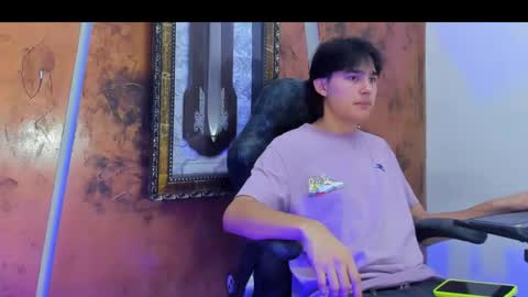 tom_hot20 online show from November 2025 12:16:01 PM