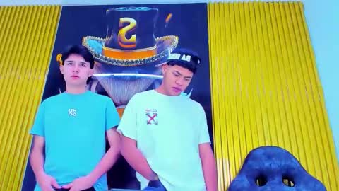 tom_hot20 online show from November 2025 12:19:02 PM