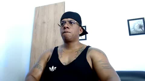 Snapshot of tom_miller chatting on February 2025 05:09:02 AM Tom Miller online show from February 2025 05:09:02 AM