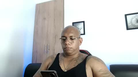 Snapshot of tom_miller chatting on February 2025 09:20:02 AM Tom Miller online show from February 2025 09:20:02 AM