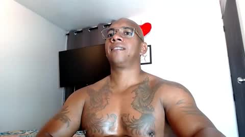 Snapshot of tom_miller chatting on October 2025 06:49:02 PM Tom Miller online show from October 2025 06:49:02 PM