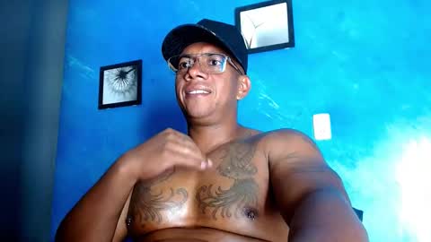 Snapshot of tom_miller chatting on October 2025 01:41:02 AM Tom Miller online show from October 2025 01:41:02 AM