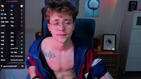 tomas_norton online show from March 2026 08:41:02 PM