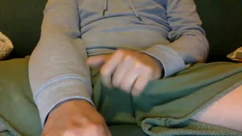 tombi125 online show from December 2024 04:40:01 PM