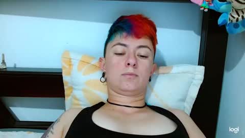 Blue online show from February 2025 06:05:02 PM