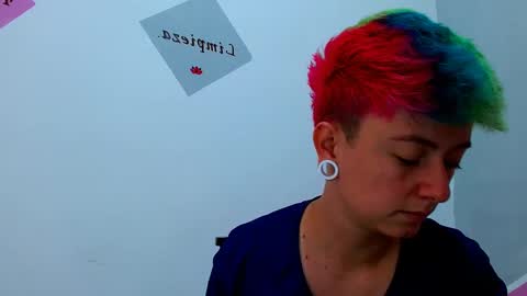 Blue online show from September 2025 06:51:02 PM