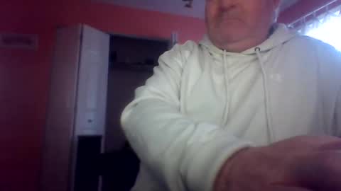 Snapshot of tomcat4848 chatting on May 2026 10:17:02 PM tomcat4848 online show from May 2026 10:17:02 PM