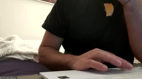 tomgas02 online show from January 2026 12:58:01 AM