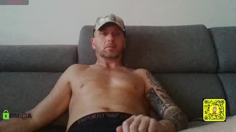 Snapshot of tomhardic chatting on January 2025 03:25:01 PM TOM online show from January 2025 03:25:01 PM