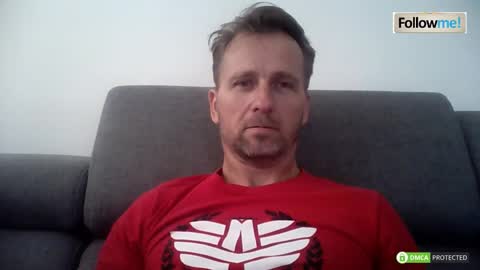 Snapshot of tomhardic chatting on October 2025 11:09:01 AM TOM online show from October 2025 11:09:01 AM