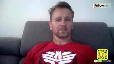 Snapshot of tomhardic chatting on October 2025 08:37:01 AM TOM online show from October 2025 08:37:01 AM