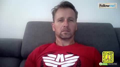 Snapshot of tomhardic chatting on November 2025 10:54:02 PM TOM online show from November 2025 10:54:02 PM