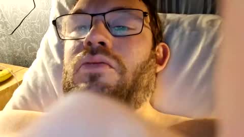 Snapshot of tomlaw1991 chatting on March 2026 05:40:02 AM tomlaw1991 online show from March 2026 05:40:02 AM