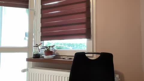 Snapshot of tommilovee chatting on July 2026 12:08:02 PM tommilovee online show from July 2026 12:08:02 PM