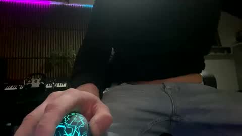 tommit84 online show from March 2025 04:17:02 AM