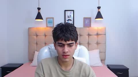 Snapshot of tommy18__ chatting on January 2025 10:11:02 AM Tommy online show from January 2025 10:11:02 AM