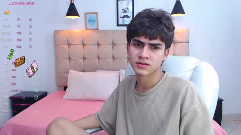 Snapshot of tommy18__ chatting on January 2025 07:00:01 AM Tommy online show from January 2025 07:00:01 AM