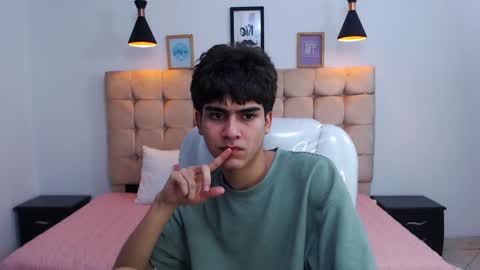 Snapshot of tommy18__ chatting on January 2025 05:09:01 AM Tommy online show from January 2025 05:09:01 AM