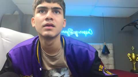 Snapshot of tommy18__ chatting on February 2025 07:12:01 AM Tommy online show from February 2025 07:12:01 AM