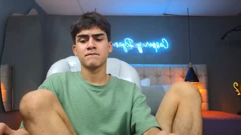 Snapshot of tommy18__ chatting on March 2025 05:40:01 AM Tommy online show from March 2025 05:40:01 AM