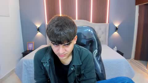 Snapshot of tommy18__ chatting on October 2025 03:38:01 AM Tommy online show from October 2025 03:38:01 AM