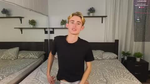 Tommy online show from September 2025 05:26:03 PM