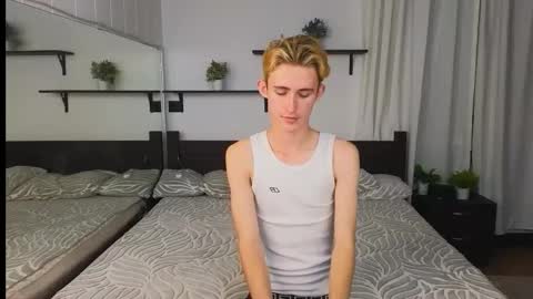 Tommy online show from September 2025 06:00:01 PM