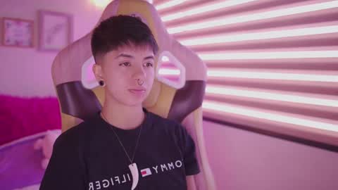 Blue  online show from March 2026 01:28:02 PM