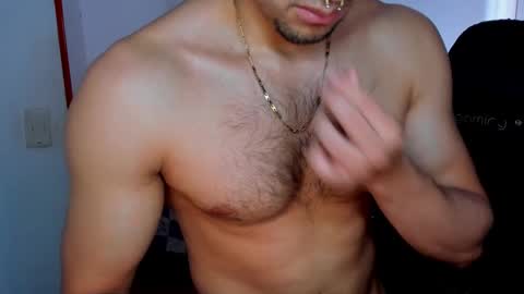 Twitter BreddTommy IG tommy bredd online show from October 2025 06:41:01 PM