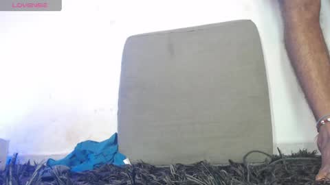   Thomas    online show from April 2026 09:07:02 PM