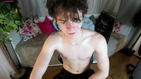 Tommy online show from March 2025 06:22:02 PM