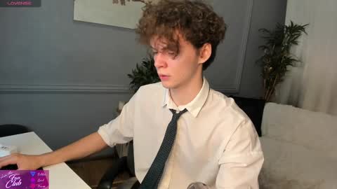 Tommy online show from March 2025 03:02:01 PM