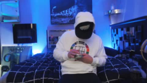 Snapshot of tommy_knuckles chatting on January 2025 06:56:01 AM Tommy online show from January 2025 06:56:01 AM