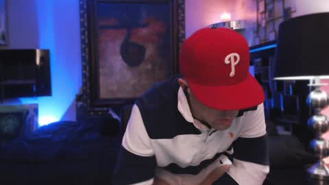 Snapshot of tommy_knuckles chatting on February 2025 09:46:01 AM Tommy online show from February 2025 09:46:01 AM