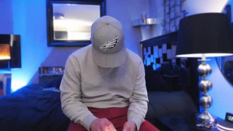 Snapshot of tommy_knuckles chatting on February 2025 07:22:01 AM Tommy online show from February 2025 07:22:01 AM