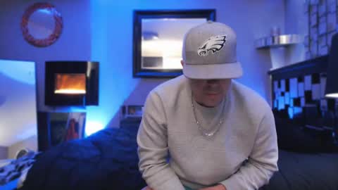 Snapshot of tommy_knuckles chatting on February 2025 12:27:02 PM Tommy online show from February 2025 12:27:02 PM