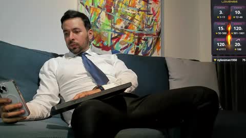 tommy_raym0ndg online show from January 2025 07:23:01 PM