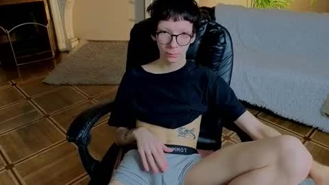 tommy_stars online show from March 2026 05:46:01 AM