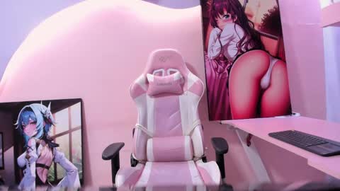 Tom online show from April 2026 03:37:01 AM