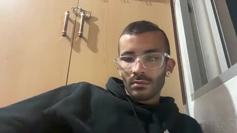 TOMMYDESIREX online show from April 2026 08:15:01 PM