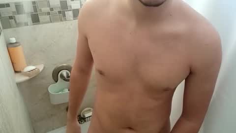 Snapshot of tommyuwu2 chatting on January 2026 08:45:01 PM Tommy online show from January 2026 08:45:01 PM