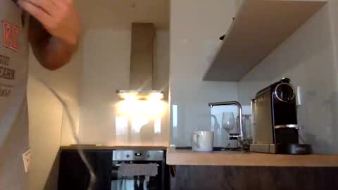 Thomas Fit online show from February 2025 07:24:02 AM