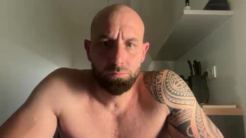 Thomas Fit online show from September 2025 08:00:02 PM