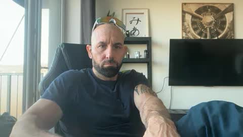 Thomas Fit online show from November 2025 08:04:01 AM